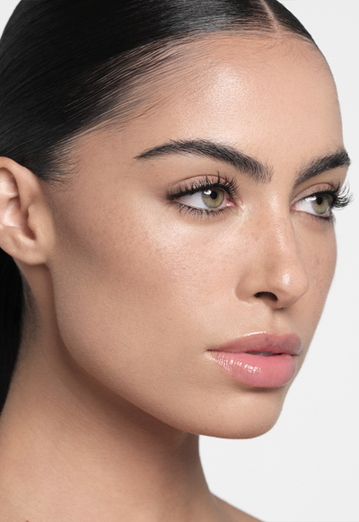 Get The Look: Using Smooth Blur Contour & Magic Touch Concealer