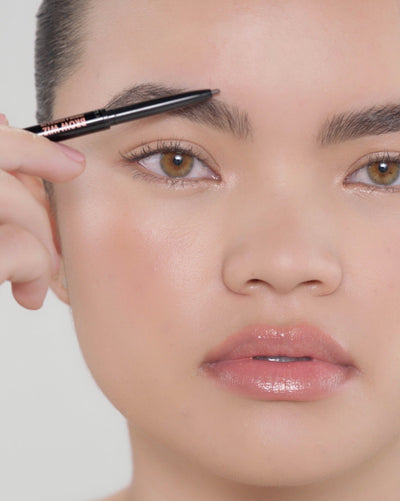 Polished Brows Using Clear Brow Gel